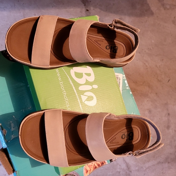 Ladies Bio Sandals - Picture 4 of 8